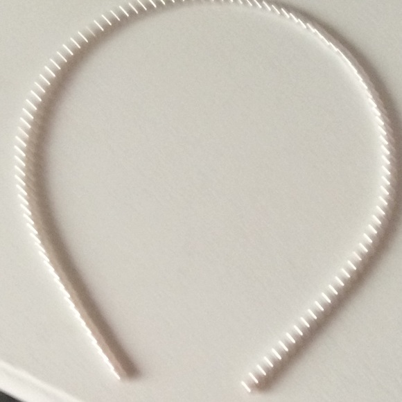 Cute comfy head bands - Picture 5 of 8